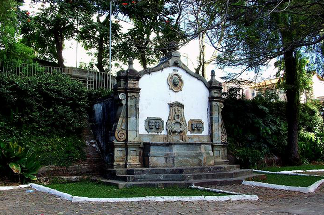 Bichinho – MG: Museu do Automóvel, Casa Torta, Artesanatos. Dicas de  Turismo para Tiradentes e São João del-Rei » Pousada Paço do Lavradio